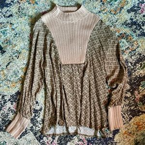 Gimmicks tunic